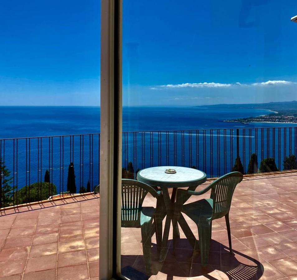 Camere Il Leone Taormina Exterior photo